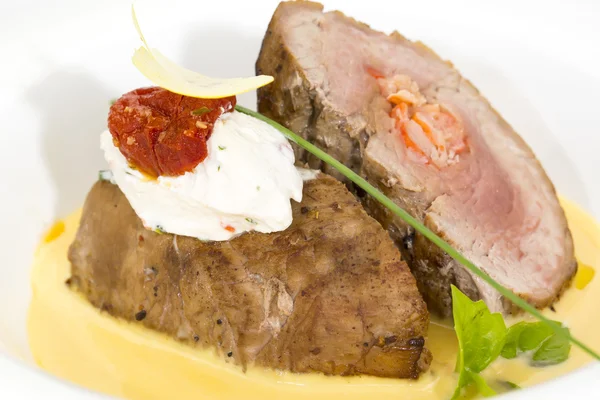 호박 소스와 구운된 고기 — 스톡 사진