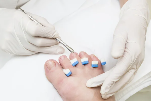 Processo de pedicure de mulher — Fotografia de Stock