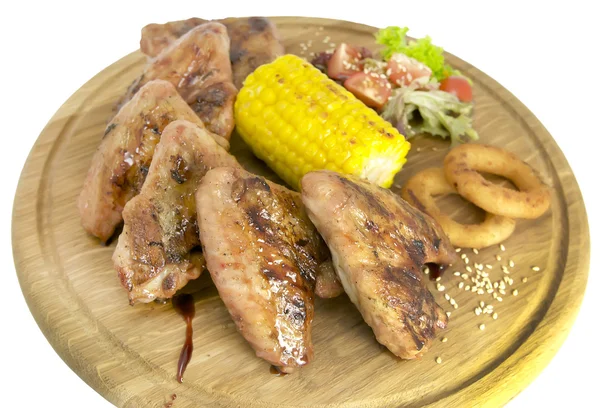 Alitas de pollo con maíz dulce — Foto de Stock