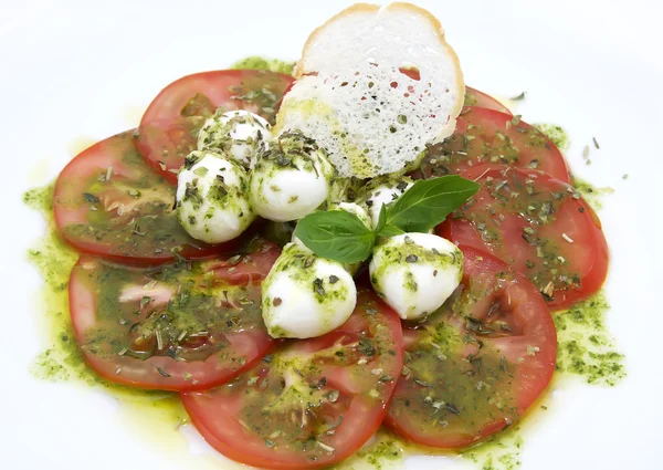 Caprese com tomate e queijo — Fotografia de Stock