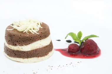 krem çikolata tatlı