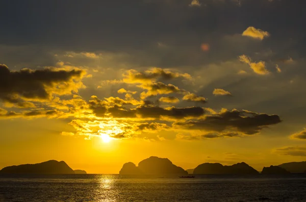 Puesta de sol Agua de mar — Foto de Stock