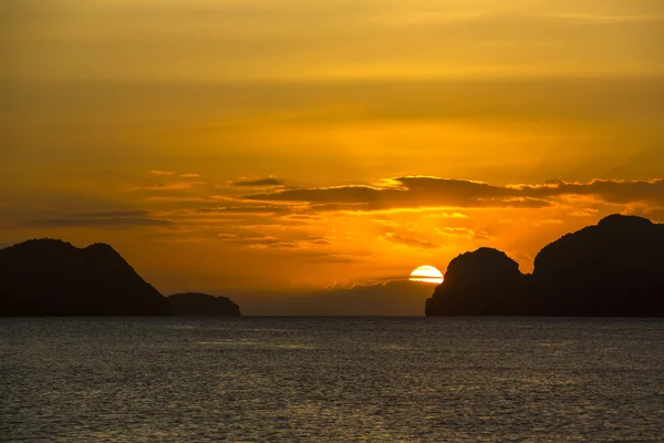 Puesta de sol Agua de mar — Foto de Stock