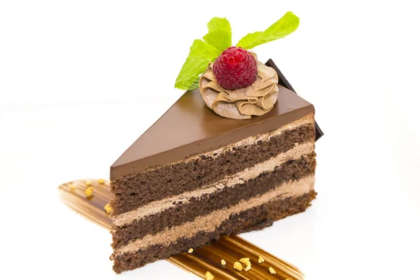 Stück Schokoladen-Sahnetorte — Stockfoto
