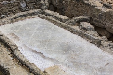 Pafos Girit Adası kalıntıları