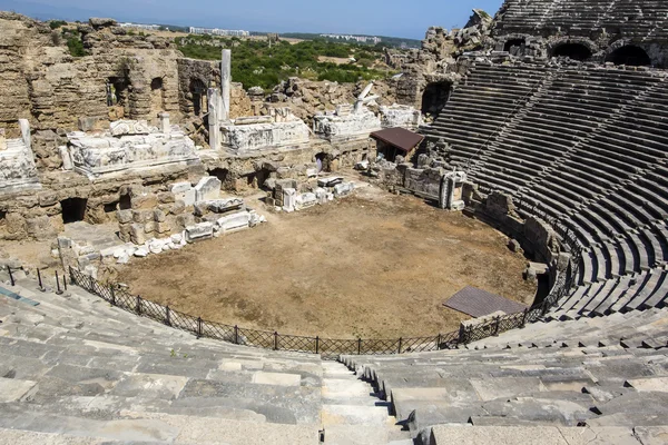 Antiguo anfiteatro en Side, Turquía —  Fotos de Stock
