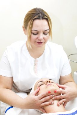 Masaj ve yüz bakımı