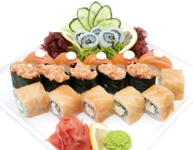 Japon lezzetli suşi rulo