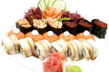 Japon lezzetli suşi rulo