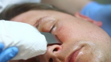 Erkekte Güzellik Salonu