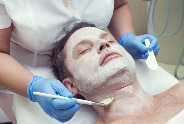 Man in de beauty salon — Stockfoto