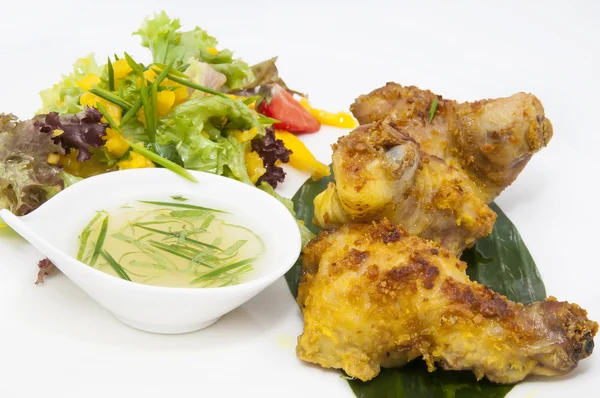 Chicken in curry with salad — Stock Photo, Image