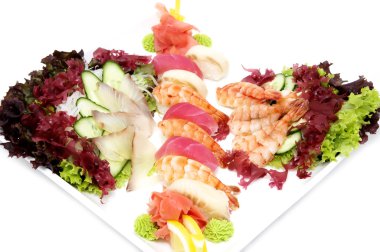 sushi lezzetli deniz ürünleri