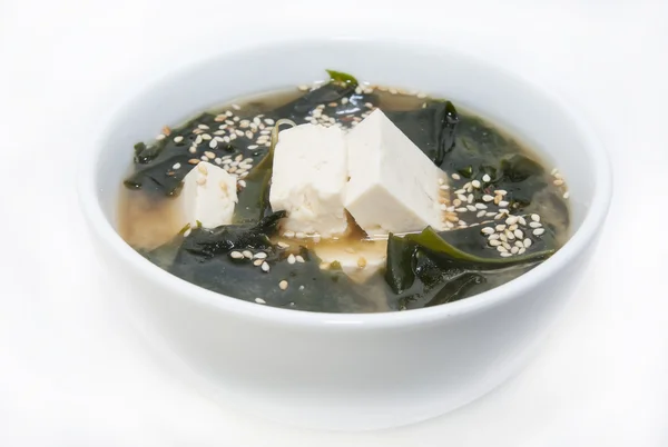 Sopa japonesa com ervas e queijo — Fotografia de Stock