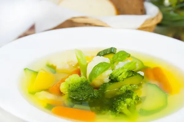 Sopa feita de vegetais — Fotografia de Stock