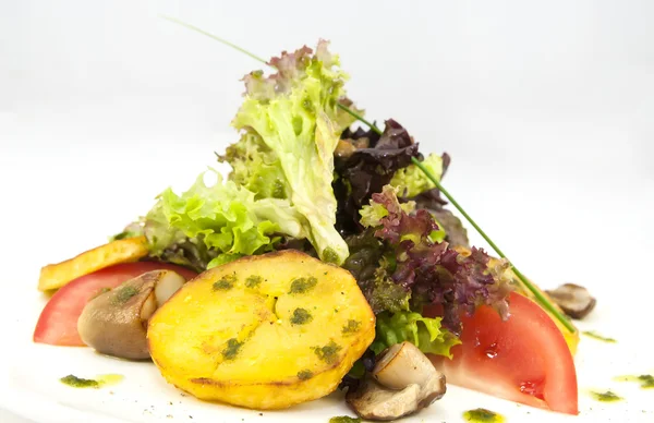 Potato salad with mushrooms — Stock Photo, Image