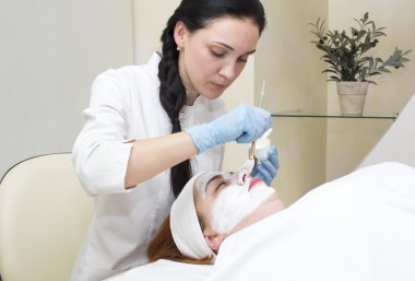 kadın tedavi geçer