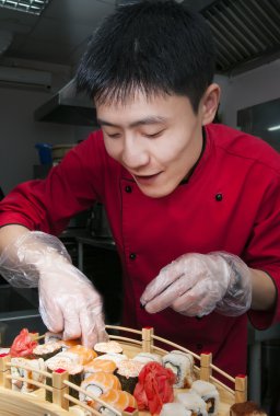 Japon Şef yemek hazırlama