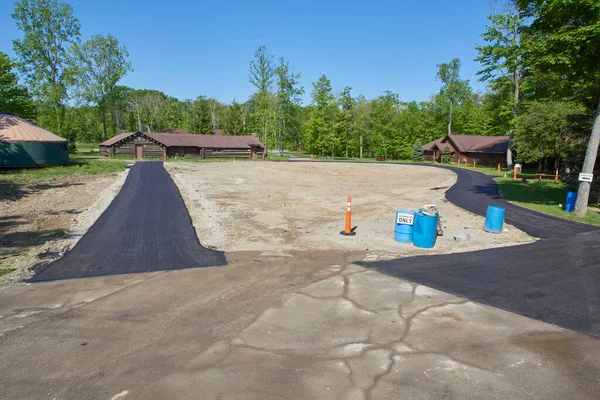 Campamento Hiram House Vía Asfalto Que Construye Alrededor Del Círculo — Foto de Stock