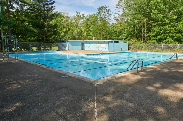Sommerlager Schwimmbad — Stockfoto