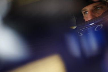 NASCAR: Nisan 08 Komutan 500 ördek