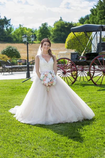 A bride preparing to be married — Stock Photo, Image