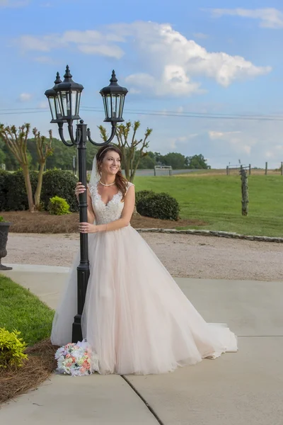 A bride preparing to be married — Stock Photo, Image