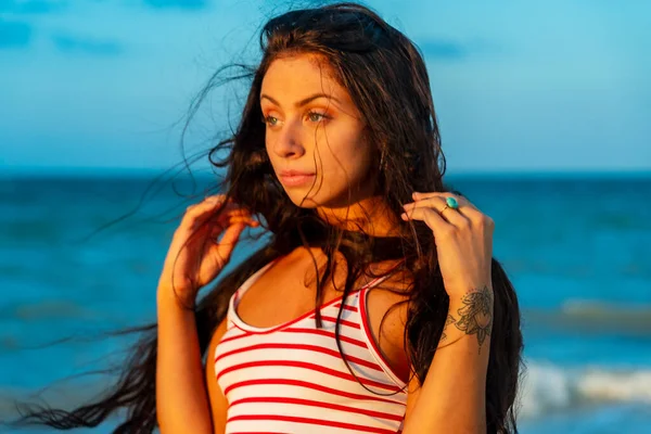 Güzel Bir Esmer Model Merida Meksika Yakınlarındaki Yucatan Yarımadası Nda — Stok fotoğraf
