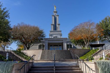 12 Aralık 2020 - San Antonio, Teksas, ABD: San Antonio Teksas Tapınağı, İsa 'nın Son Gün Azizleri Kilisesi' nin (LDS Kilisesi) 120. çalışma tapınağıdır.).