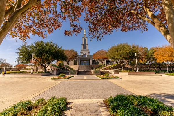 2020年12月12日 テキサス州サンアントニオ サンアントニオ テキサス寺院は末日聖徒イエス キリスト教会の120番目に運営されている寺院です — ストック写真