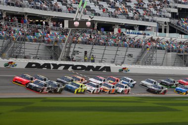 13 Şubat 2021 - Daytona Sahili, Florida, ABD: Austin Cindric Biftek Yarışları. Akşam yemeğinde ne var? Daytona Beach, Florida 'daki Daytona Uluslararası Yarış Pisti' nde 300 kişi.