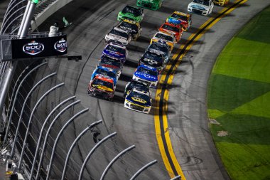 Austin Dillon (3) Daytona 500 için Daytona Beach, Florida 'daki Daytona International Speedway' de yarışıyor..