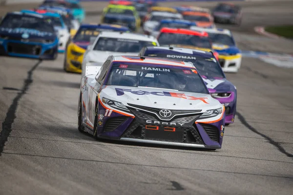 Denny Hamlin Luta Por Posição Para Dobras Honra Quiktrip 500 — Fotografia de Stock