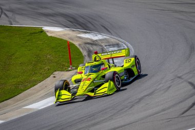 Montmorillon, Fransa 'dan SIMON PAGENAUD (22), Birmingham, Alabama' daki Berber Motorsporları Parkı 'nda Alabama' daki Honda Indy Grand Prix için antrenman yapıyor..