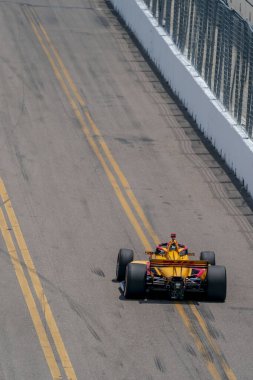 ABD 'li RYAN HUNTER-REAY (28), St. Petersburg, Florida' daki St. Petersburg Sokakları 'ndaki Firestone Grand Prix' sine katılmaya hak kazandı..