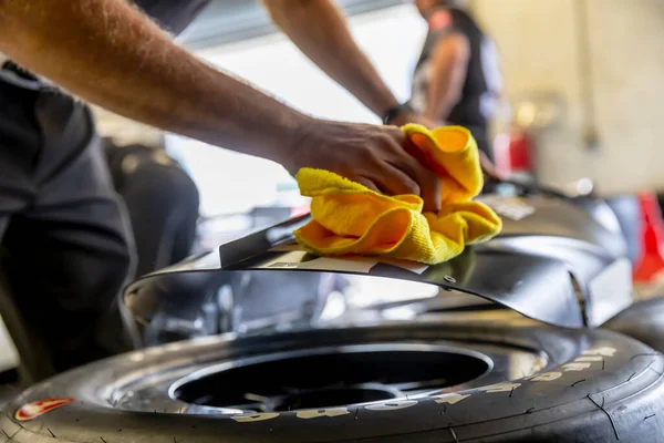 Membros Tripulação Chalé 14Ii Preparam Seu Carro Para Praticar Grand — Fotografia de Stock