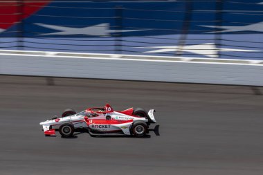 İsviçre Thun şehrinden SIMONA de SILVESTRO (16) Indianapolis 500 için Indianapolis, Indiana 'daki Indianapolis Motor Pisti' nde 105..