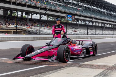 Brezilya 'nın Sao Paulo şehrinden HELIO CASTRONEVES (06) Indianapolis, Indiana' daki Indianapolis Motor Yarış Pisti 'nde 105..