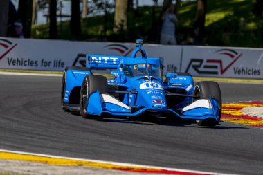 ALEX PALOU (10) (Barcelona, İspanya), Elkhart Gölü, Wisconsin 'deki Road America' da REV Group Grand Prix için pratik yapmaktadır..