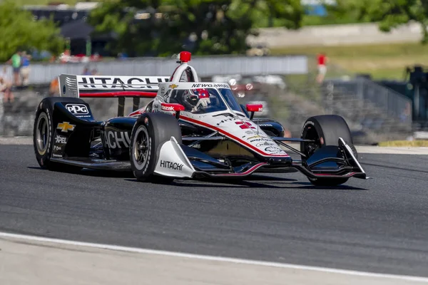 ABD 'li JOSEF NEWGARDEN (2), Elkhart Gölü, Wisconsin' deki Road America 'da REV Group Grand Prix için pratik yapıyor..