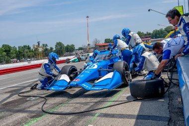 Barcelona, İspanya 'dan ALEX PALOU (10), arabasını Lexington Ohio' daki Orta Ohio Spor Araba Kursu 'nda Honda Indy 200' de hizmete soktu..