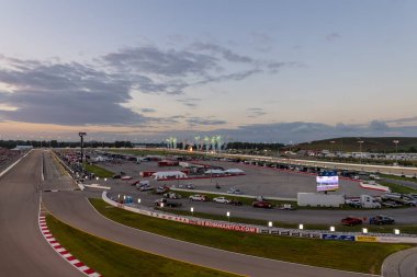 NTT INDYCAR SERIES ekipleri Madison Illinois 'deki World Wide Technology Raceway' de Bommarito Otomotiv Grubu 500 için yarışıyor..