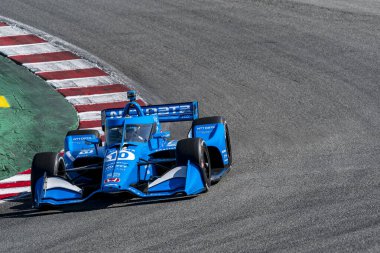 Barcelona, İspanya 'dan ALEX PALOU (10) Monterey' in Firestone Grand Prix 'si için Monterey' deki WeatherTech Laguna Seca pistinde pratik yapmaktadır..