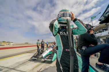 Kanada 'nın Stouffville kentinden DALTON KELLETT (4) Monterey' deki WeatherTech Raceway Laguna Seca 'da yapılacak Firestone Grand Prix' ine hazırlanıyor..