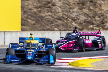 ABD 'li JIMMIE JOHNSON (R) (48) Monterey' in Firestone Grand Prix 'si için Monterey, Kaliforniya' daki WeatherTech Raceway Laguna Seca pistinde pratik yapmaktadır..