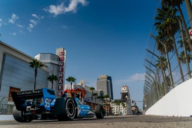 MAX CHILTON (25) Long Beach, Kaliforniya 'daki Long Beach Sokaklarında Long Beach' in Acura Grand Prix 'si için pratik yapıyor..