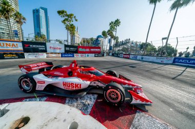 Kumla, İsveç 'ten MARCUS ERICSSON (8), Long Beach, Kaliforniya' daki The Streets of Long Beach 'te düzenlenen Long Beach Acura Grand Prix için pratik yapıyor..
