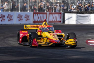 ABD 'li RYAN HUNTER-REAY (28), Long Beach, Kaliforniya' daki Long Beach Caddeleri 'nde Long Beach' in Acura Grand Prix 'si için antrenman yapıyor..