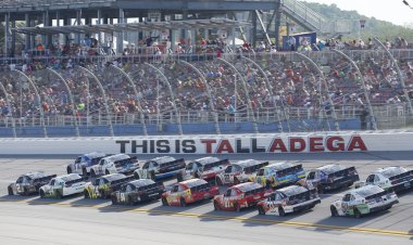 NASCAR: Mayıs 02 Winn-Dixie 300