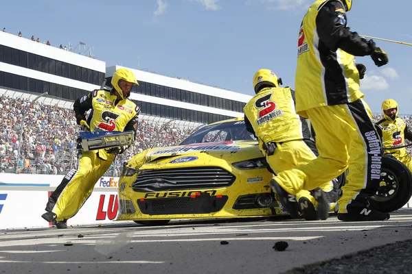 Nascar: May 31 fedex 400 profitieren Autismus spricht — Stockfoto